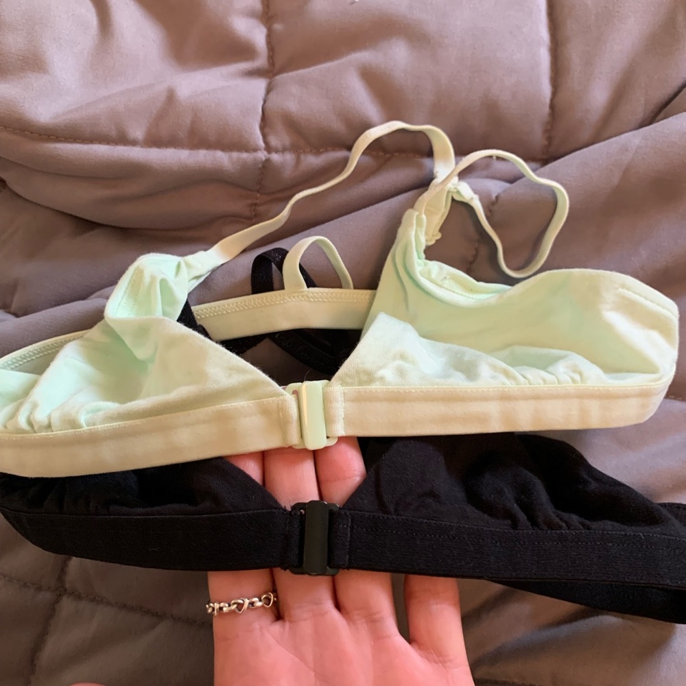 Lulu lemon bralettes (2)